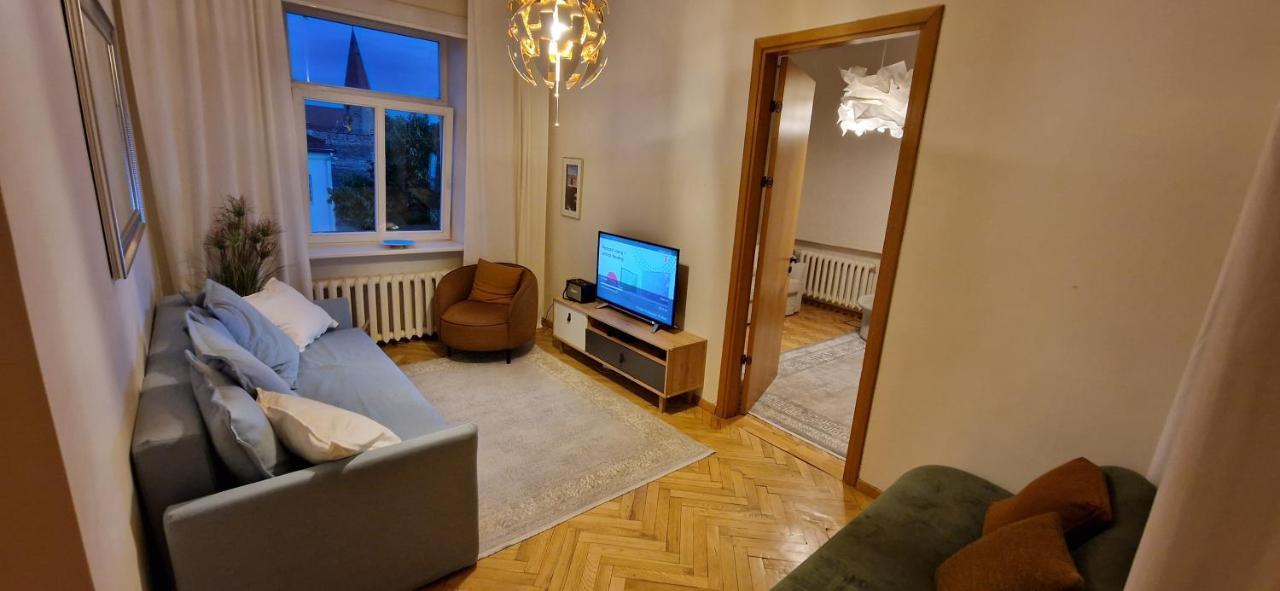 Tyzen39&38 Luxury Apartment Vilnius Bagian luar foto
