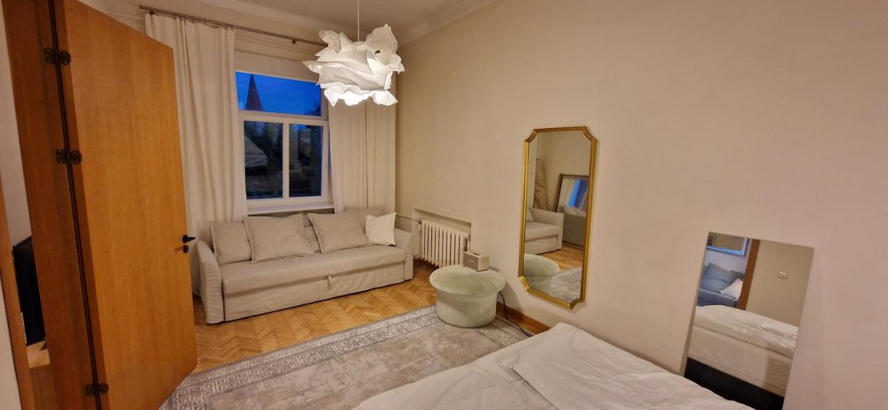 Tyzen39&38 Luxury Apartment Vilnius Bagian luar foto