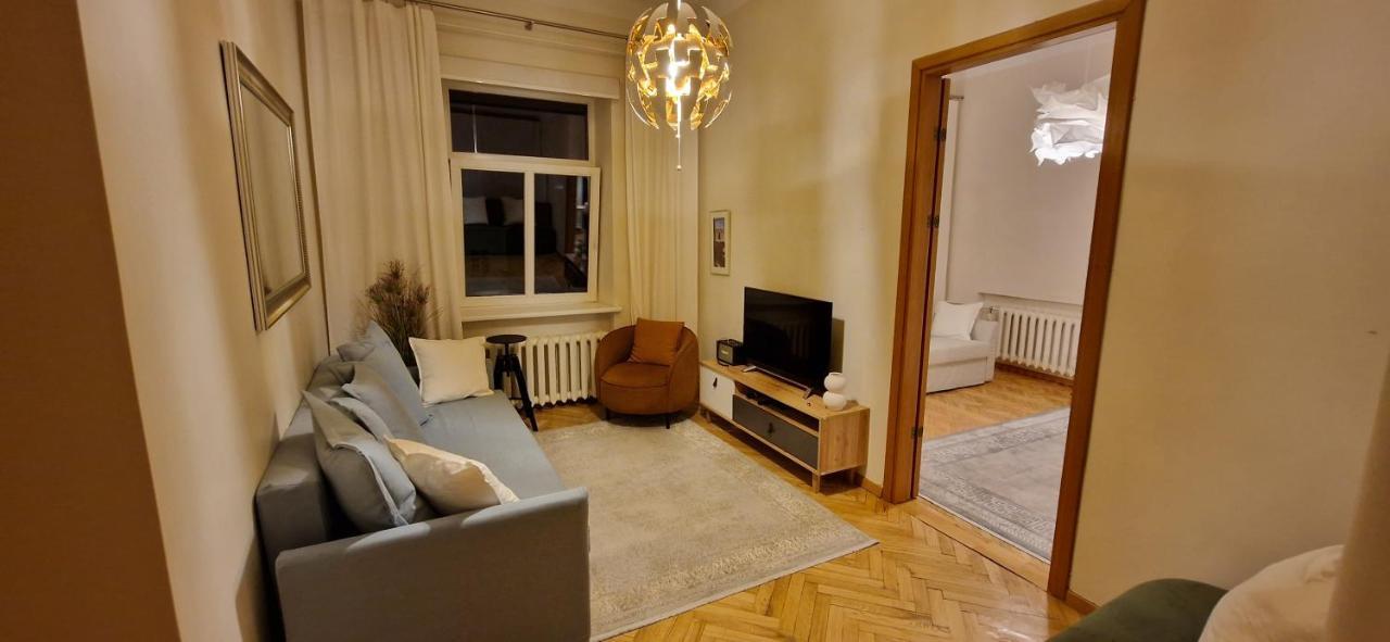 Tyzen39&38 Luxury Apartment Vilnius Bagian luar foto